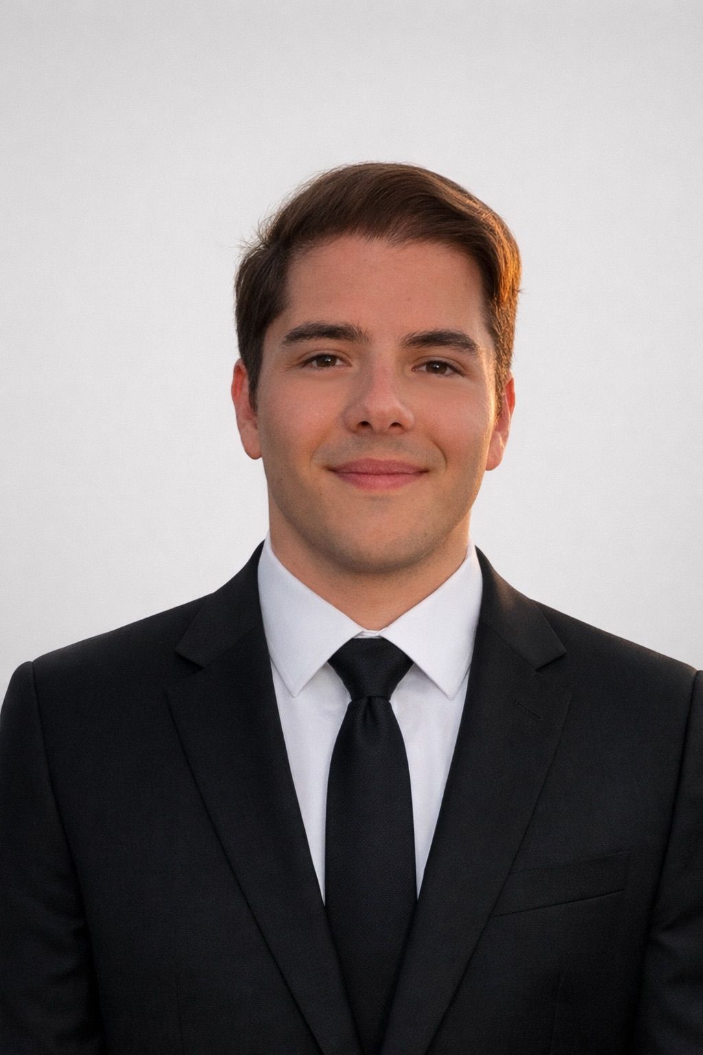 AYDOĞAN KÜRŞAT USLU