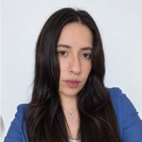 İpek Çalış