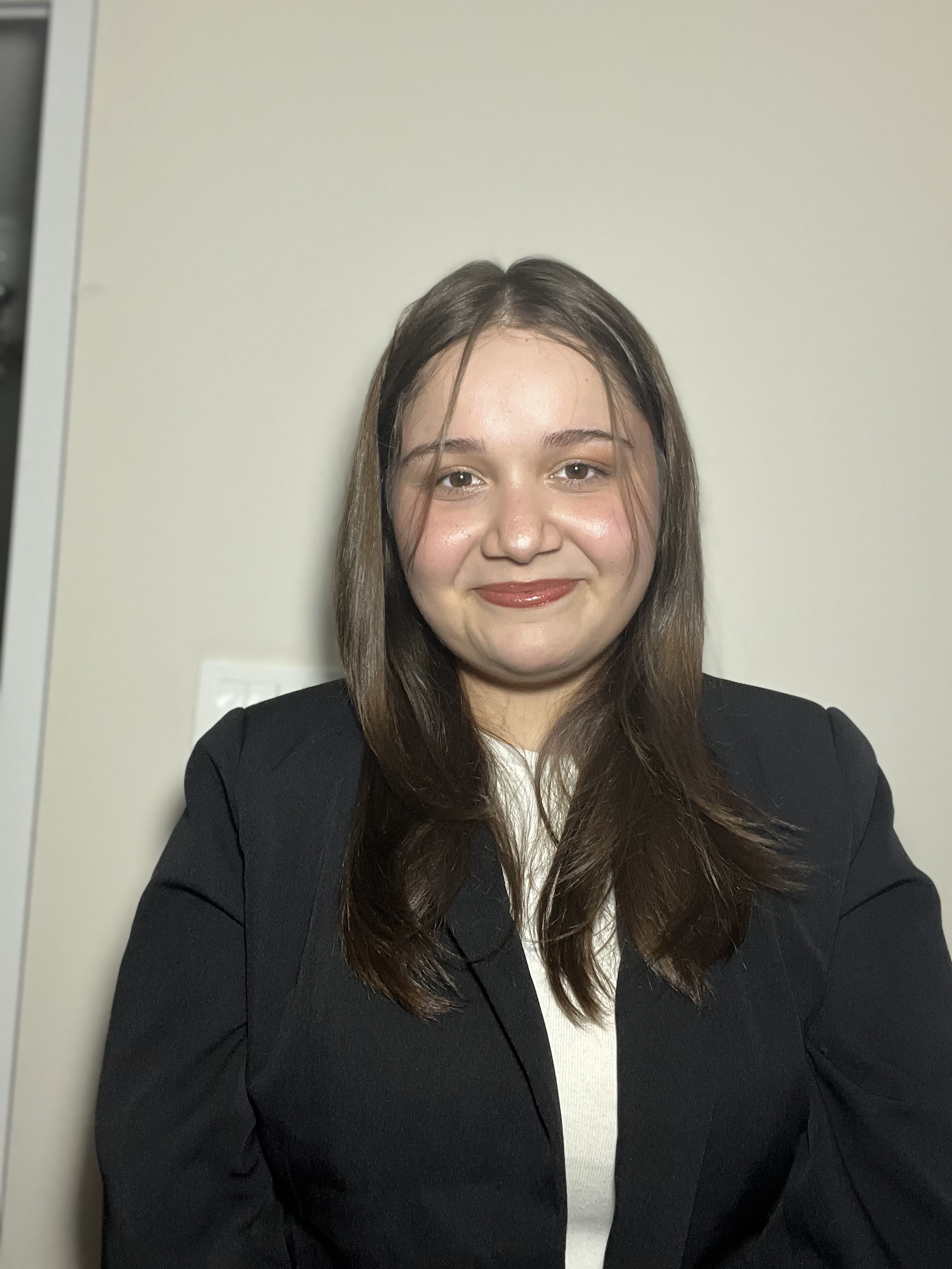 Nisa İçen