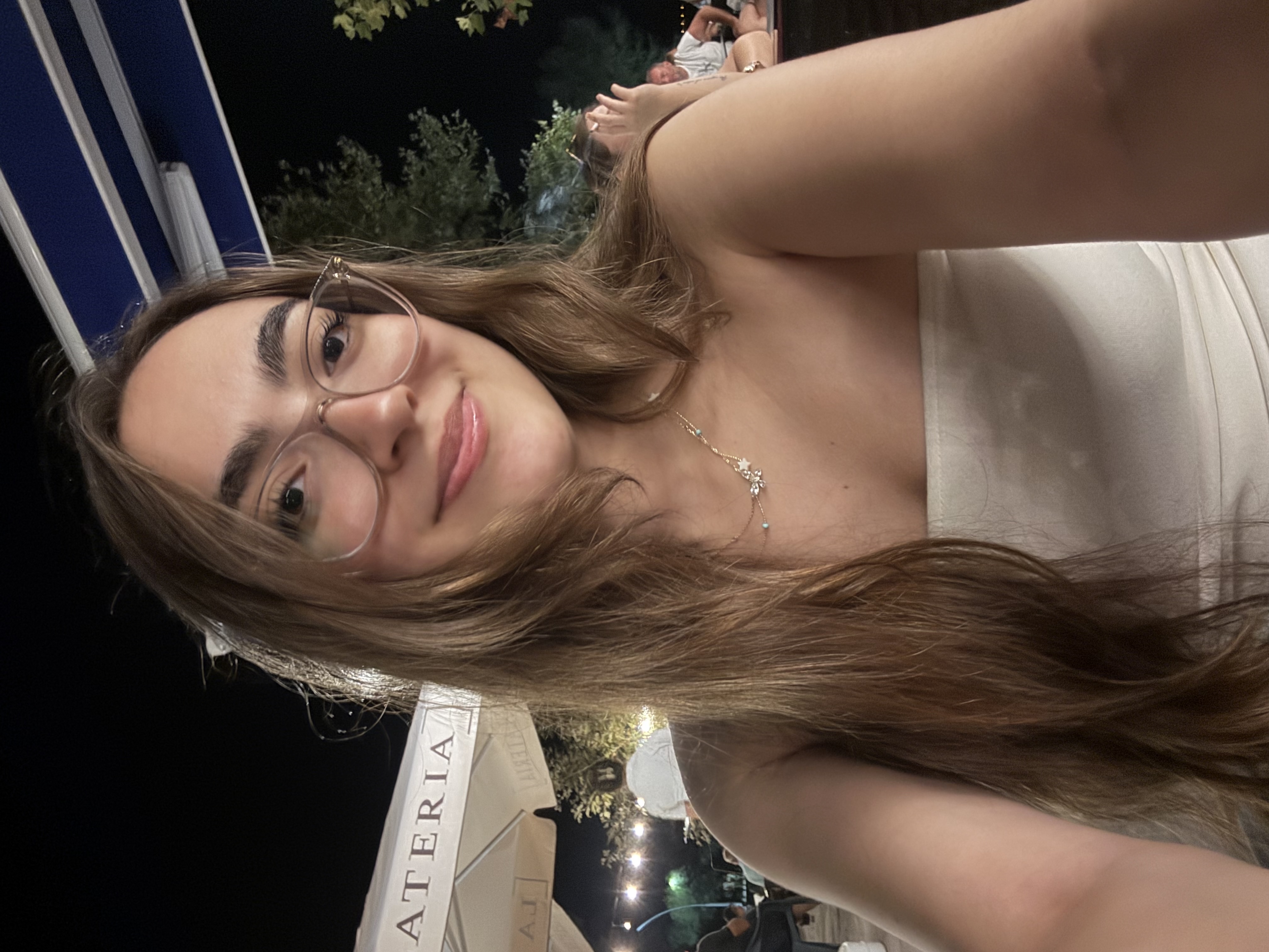 Ece Zevkikurtaran
